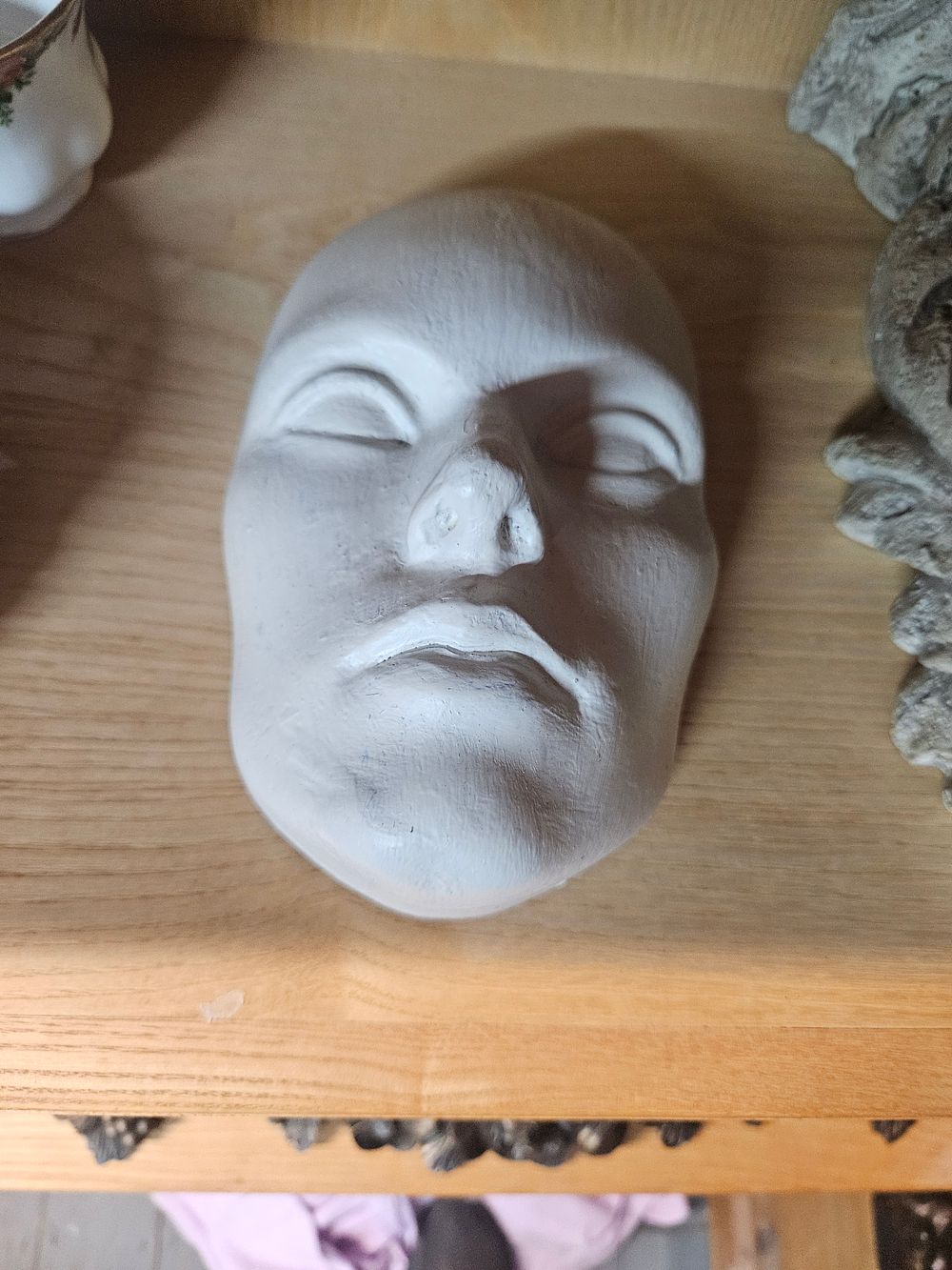 Lot 257 – Plaster Cast Mask of L’Inconnue de la Seine