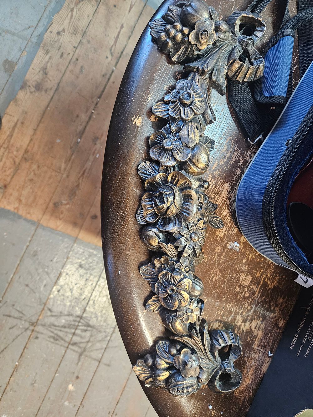 Lot 262 – A Neoclassical Style Cast resin Floral Swag Mount