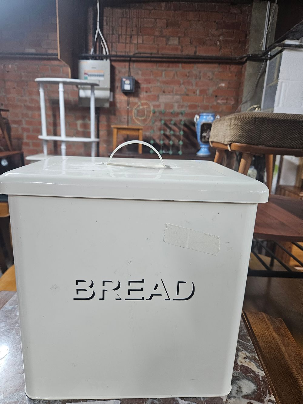 Lot 282 – Enamelled Metal Bread Bin