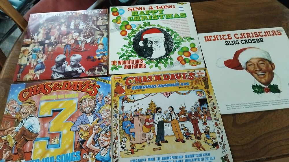 Lot 295 – A Collection of Vintage Christmas Vinyl LP Records and 12-inch Single including Bing Crosby and Chas & Dave