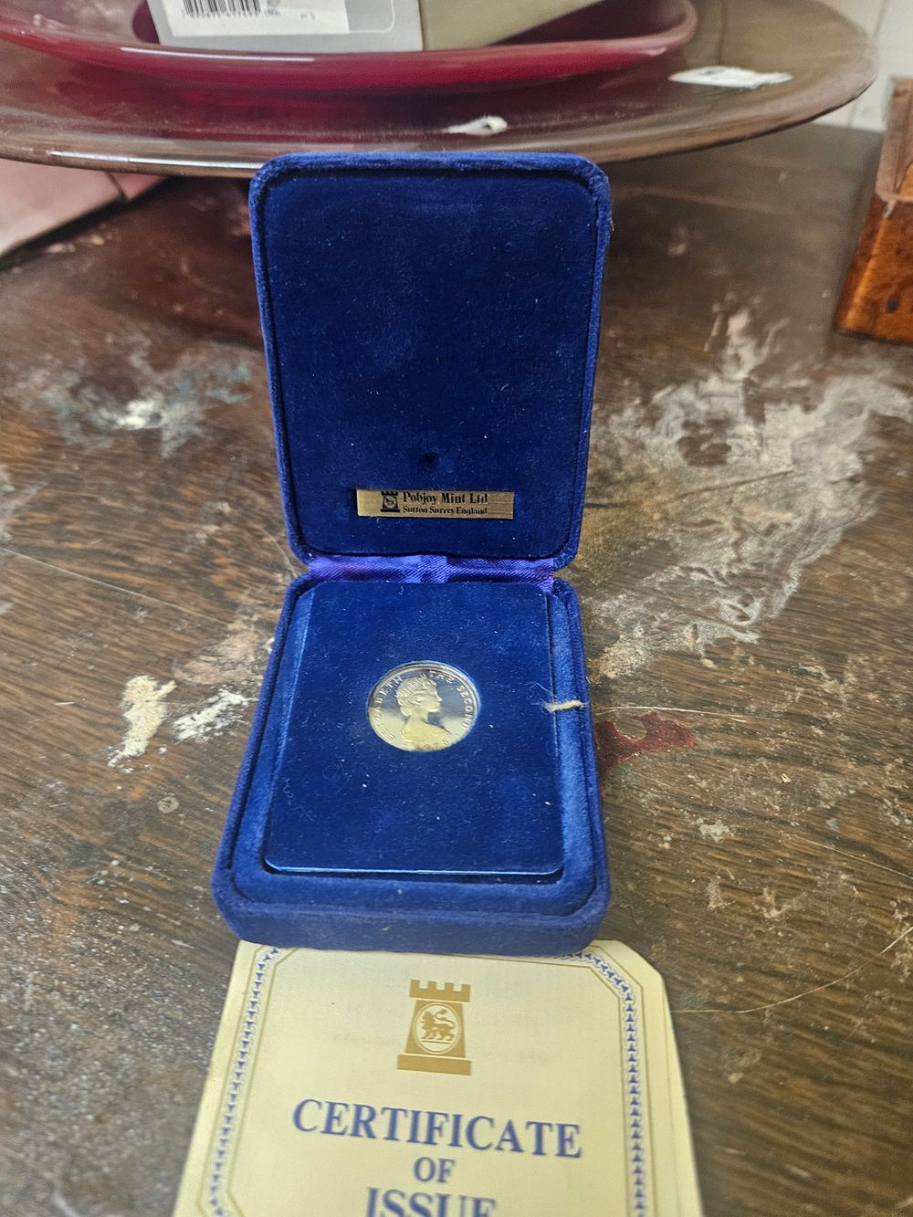 Lot 341 – A Pobjoy Mint Commemorative Coin Featuring Queen Elizabeth II in Presentation Case