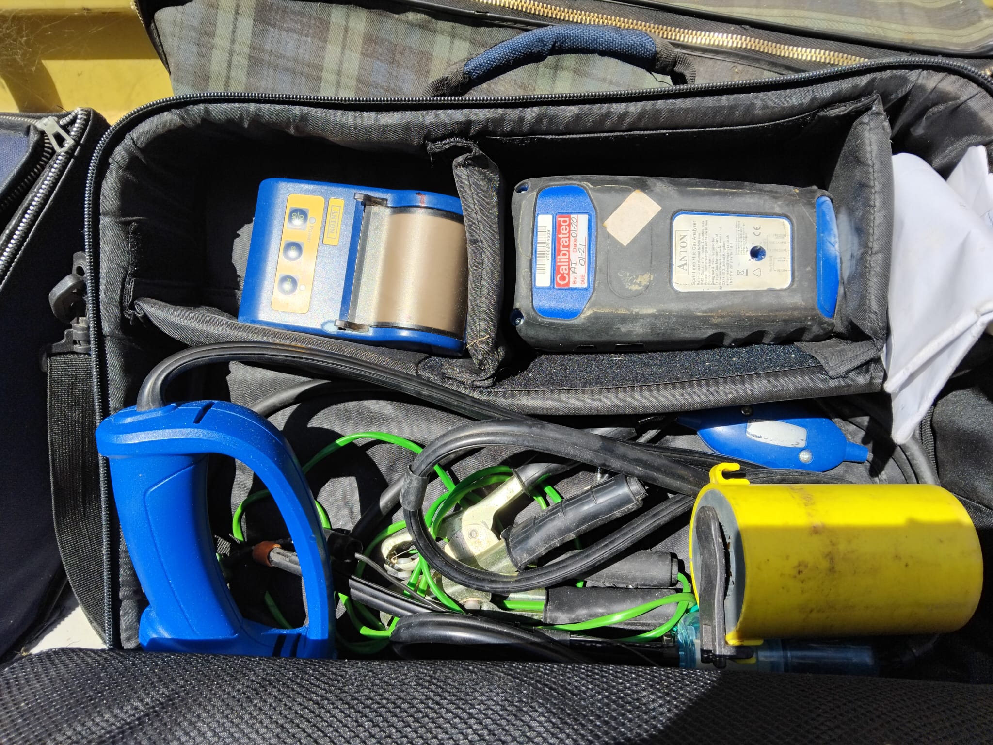 An Anton Sprint V2 Flue Gas Analyser Kit with Printer and Accessories