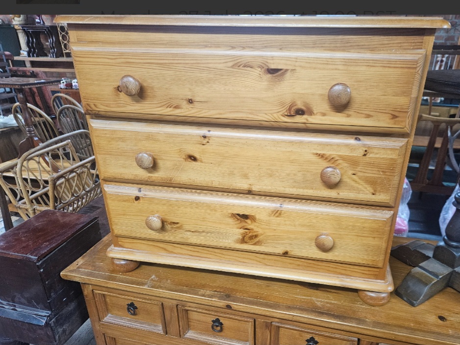 A 1980s Pine Three-Drawer Chest of Drawers