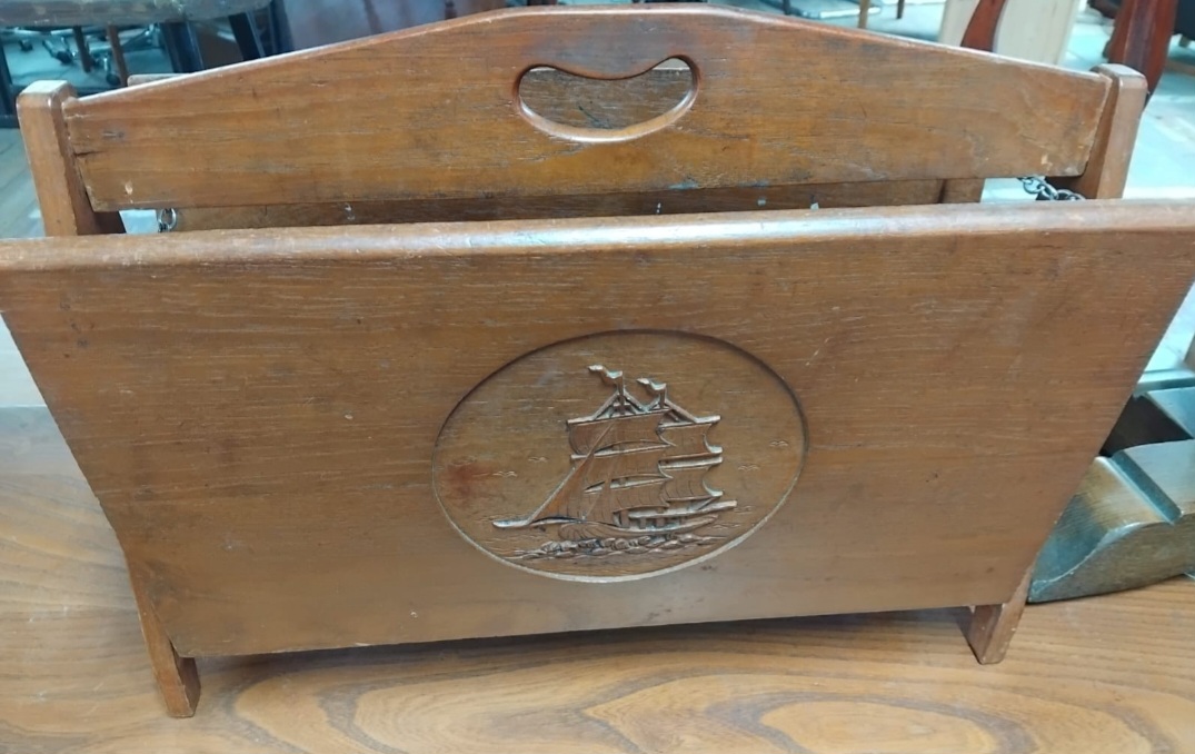 Vintage Oak V-Form Magazine Rack with Carved Nautical Motif