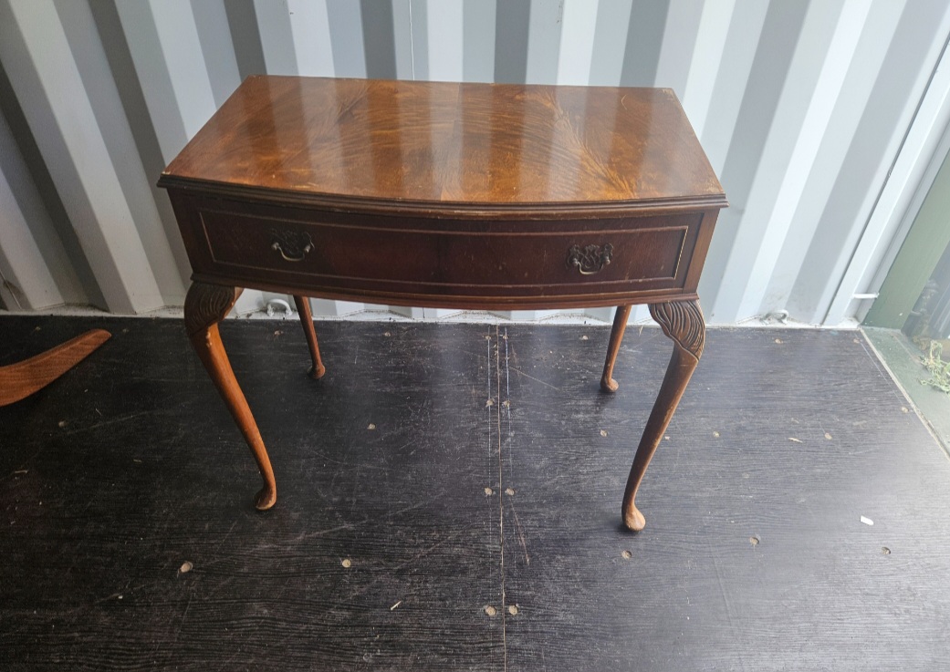 A 20th Century Queen Anne Style Mahogany Bow Fronted Side Table
