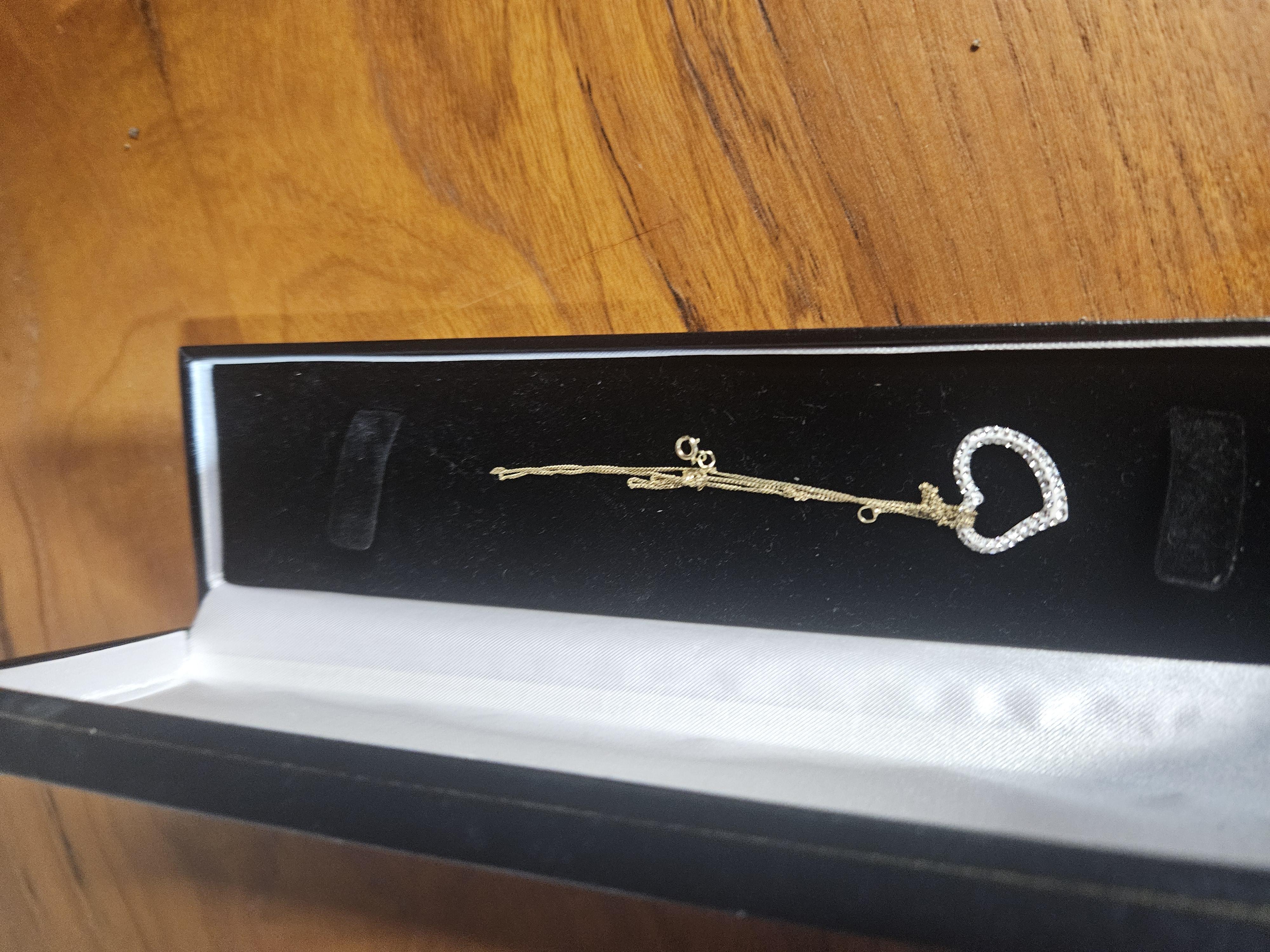 Heart Pendant Necklace on 9ct gold Chain