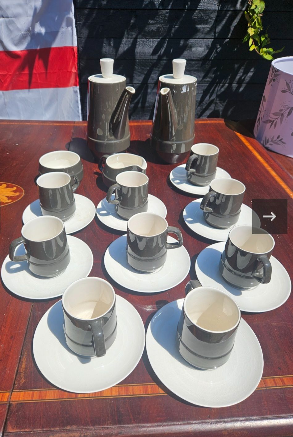 Lot 171 – A Carlton Ware Two-Tone Earthenware Coffee Service