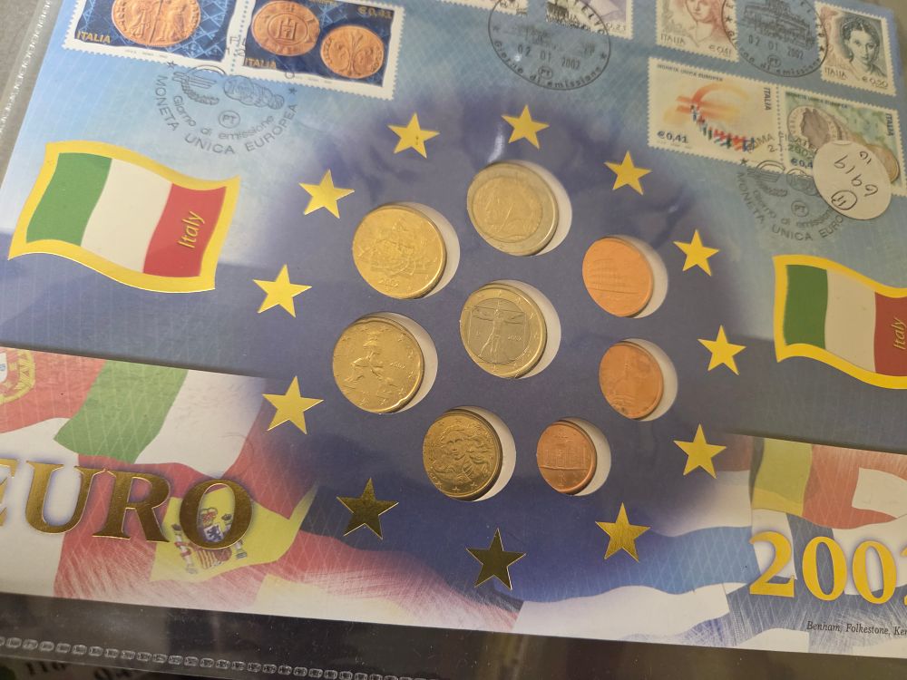 Lot 319 – A Set of 2002 Italian Euro Coins and Stamps