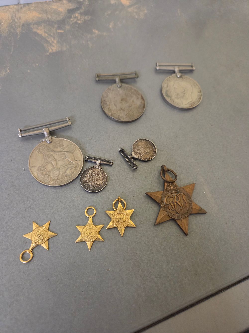 Lot 352 – A Collection of WW2 British Campaign and Miniature Medals af