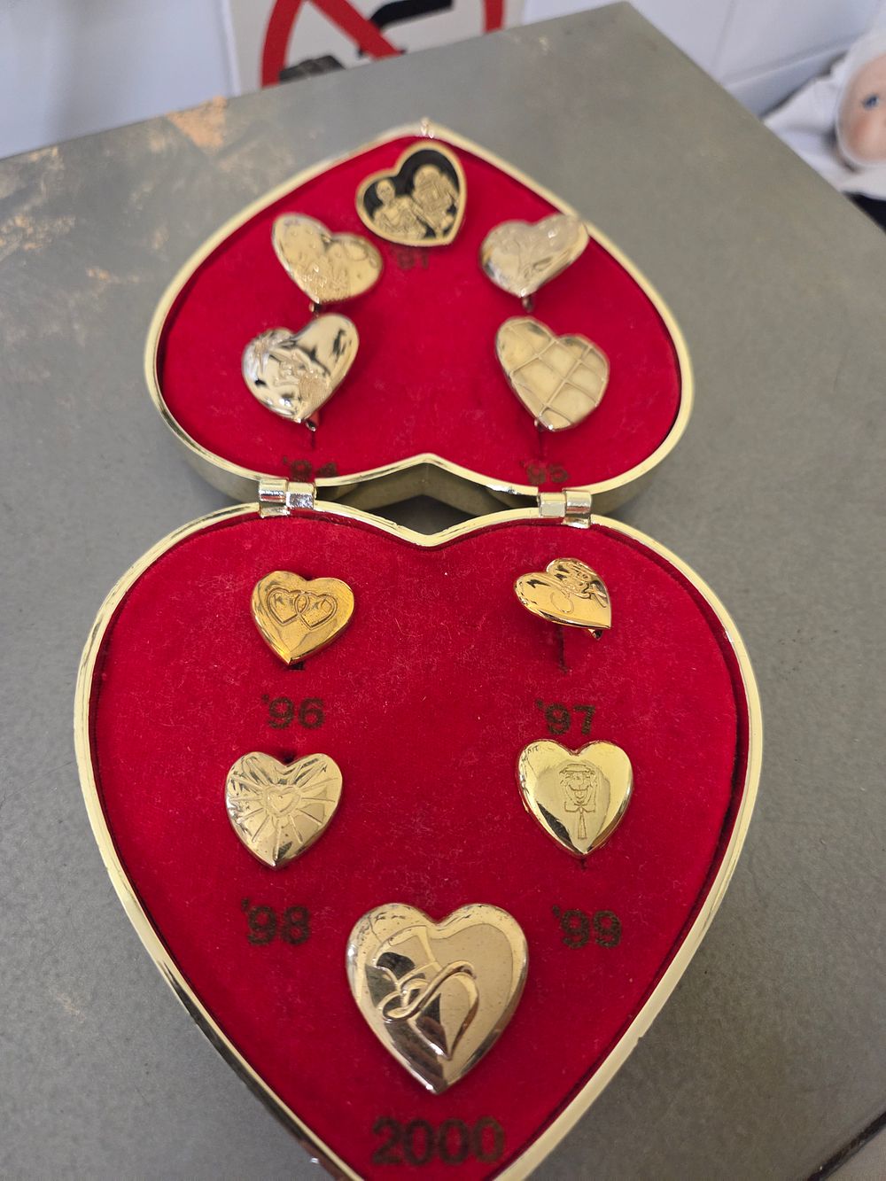 Lot 353 – A Collection of Variety Club Gold Plated Heart Pin Badges