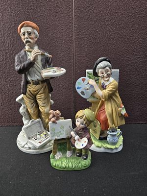 A Collection of Vintage Porcelain Artist Figurines, including Lefton 'Grandma Artist' #0398 6. Th 