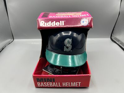 Seattle Mariners Mascot Yung Chi Chen Signed Baseball Mini Helmet - No COA