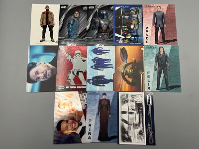 Lot of (13) Assorted Modern Star Wars & Star Trek Trading Cards