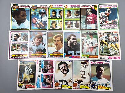 Lot of (17) 1979-82 Topps Football Cards W/ Stars - Varying Conditions