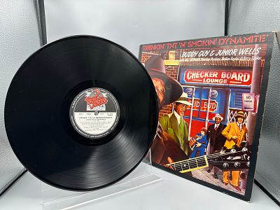 1982 Red Lightnin' Records Buddy Guy & Junior Wells "Drinkin' T.N.T. 'N' Smokin' Dynamite" 
