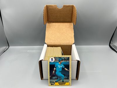 Lot of (100) 1987 Topps George Brett #400