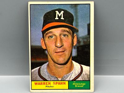 1961 Topps Warren Spahn #200