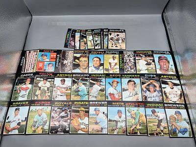 Lot of (40) 1971 Topps Baseball - Varying Conditions