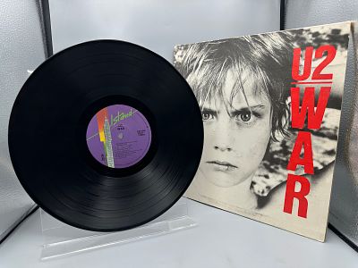 1983 Island Records U2 War Vinyl Album - 90067-1 - Records are untested by the auction house 