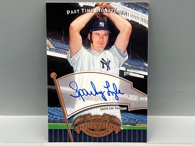 2005 Upper Deck Past Time Pennants Sparky Lyle On Card Auto