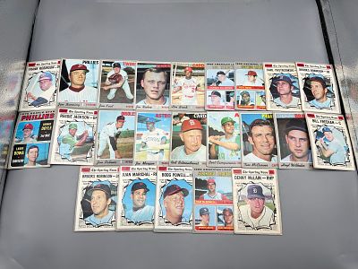 (Lot Of 23) 1970 Topps Baseball with Stars and HOFers / Varying Conditions. (Lot Of 23) 1970 
