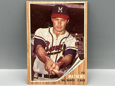 1962 Topps #30 Eddie Mathews (HOF) / Braves