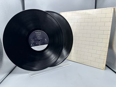 1979 Columbia Records Pink Floyd The Wall Double LP Vinyl Album - PC2 36183 - Records are 