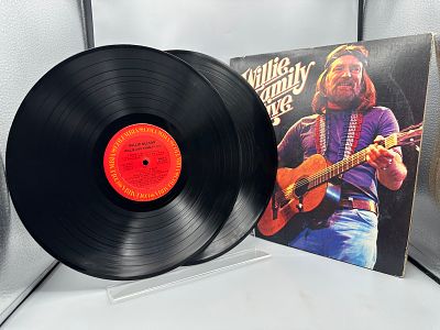 1978 Columbia Records Willie Nelson Willie and Family Live Double LP Vinyl Album - KC2 35642 - 