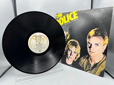 The Police: Outlandos d'Amour (1979), Electro Sound Group Midwest Pressing, yellow logo - 