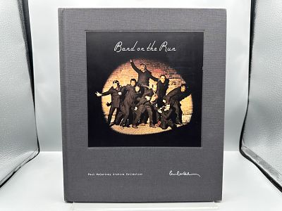 Paul McCartney & Wings: Band On The Run (2010), Archive Collection Deluxe Edition - 3 CDs and 