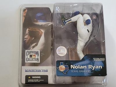 Sealed 2004 McFarlane Cooperstown Series I Nolan Ryan 6" Figurine