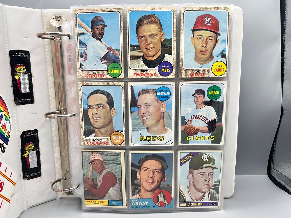 Binder of (290+) Assorted 1960s & 70s Topps Baseball Cards W/ Stars - Varying Conditions