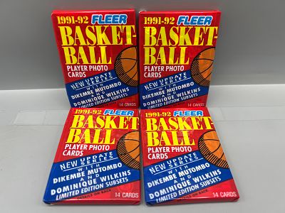 Lot of (4) 1991-92 Fleer Basketball Wax Packs - 1 Pack Is Opened