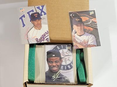 1993 Leaf Studio Set. Loaded with Hall of Famers! Set appears complete. Not verified.