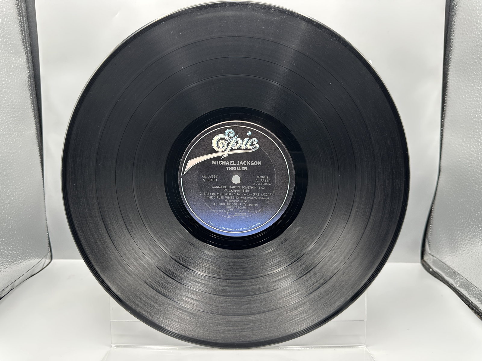 1982 Epic Records Michael Jackson Thriller Vinyl Album W/ Co Producer Credits - QE 38112