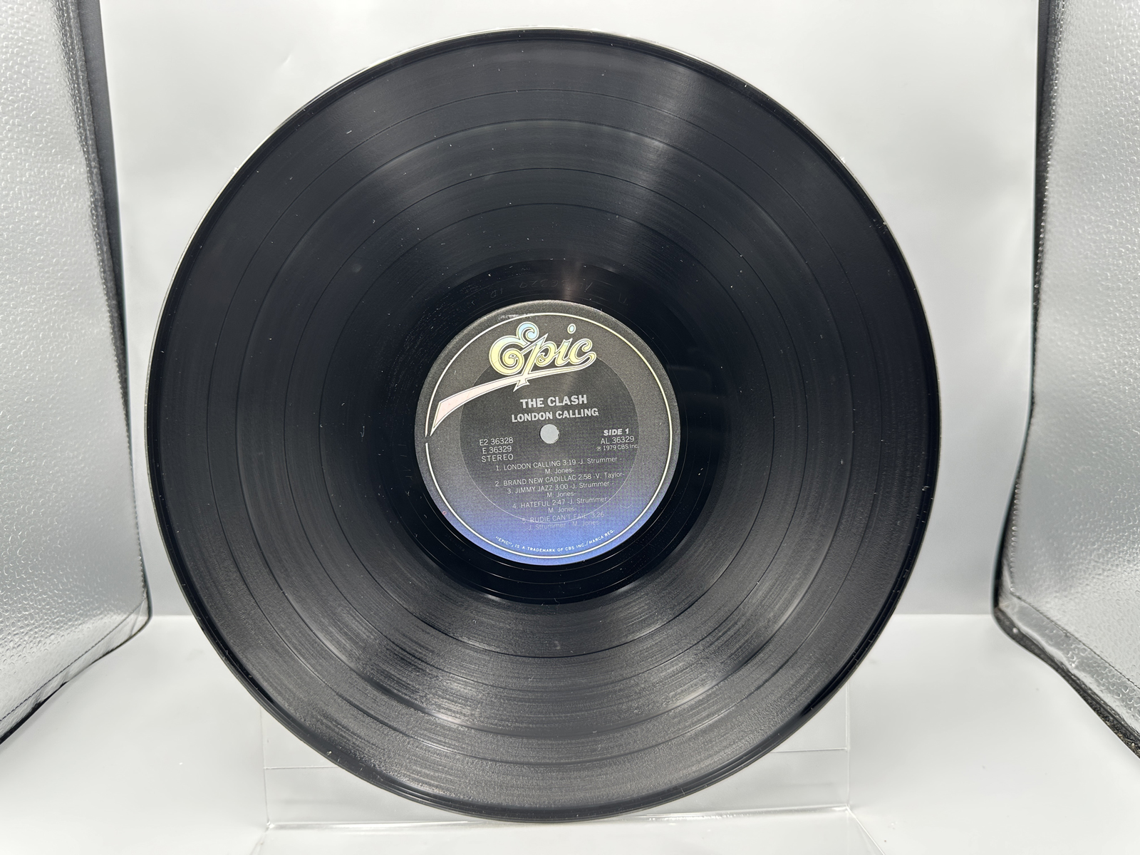 1979 Epic Records The Clash London Calling Vinyl Album W/ Advisory Sticker - E2 36328