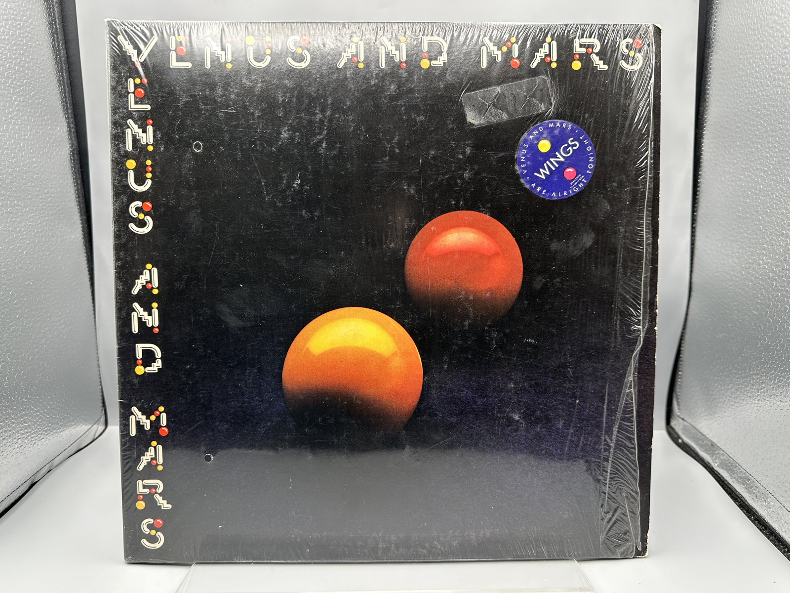 1985 Capitol Records Wings Venus And Mars Vinyl Album W/ Original Inserts & Hype Sticker - SMAS-11419