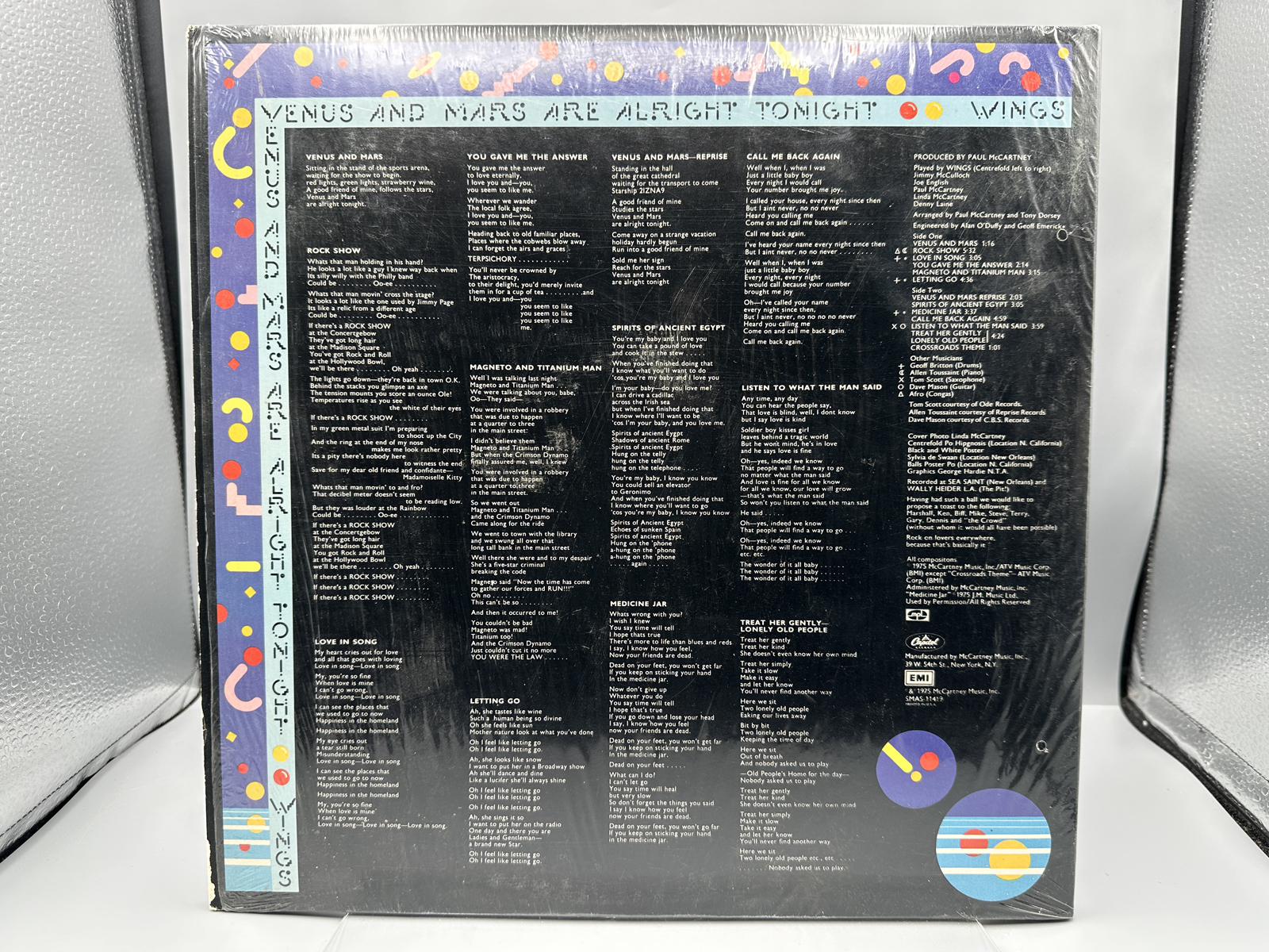 1985 Capitol Records Wings Venus And Mars Vinyl Album W/ Original Inserts & Hype Sticker - SMAS-11419