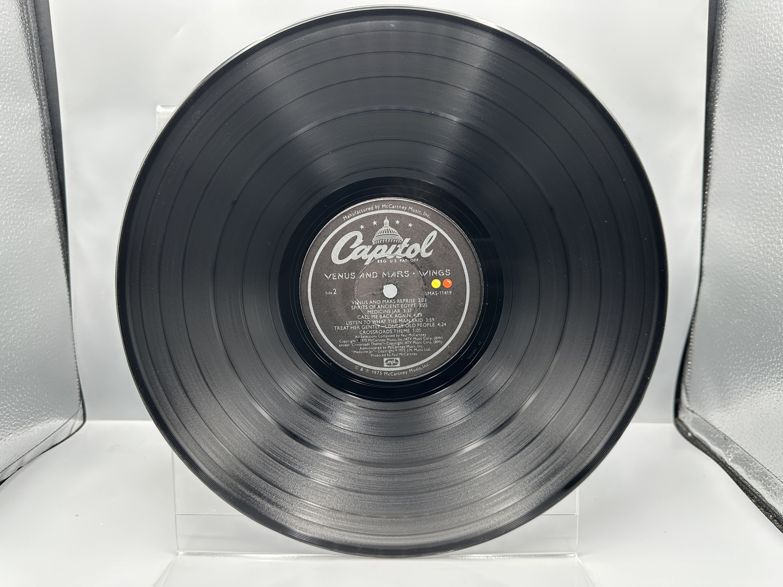 1985 Capitol Records Wings Venus And Mars Vinyl Album W/ Original Inserts & Hype Sticker - SMAS-11419