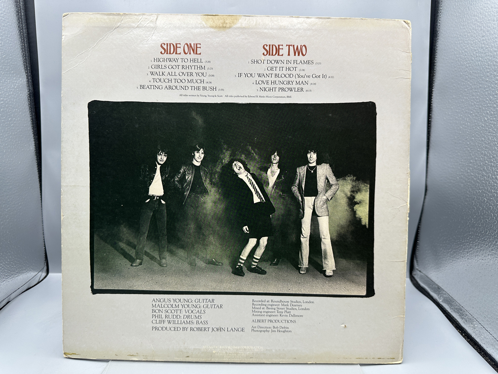 AC/DC: Highway To Hell (1979), cover shows minor edge wear