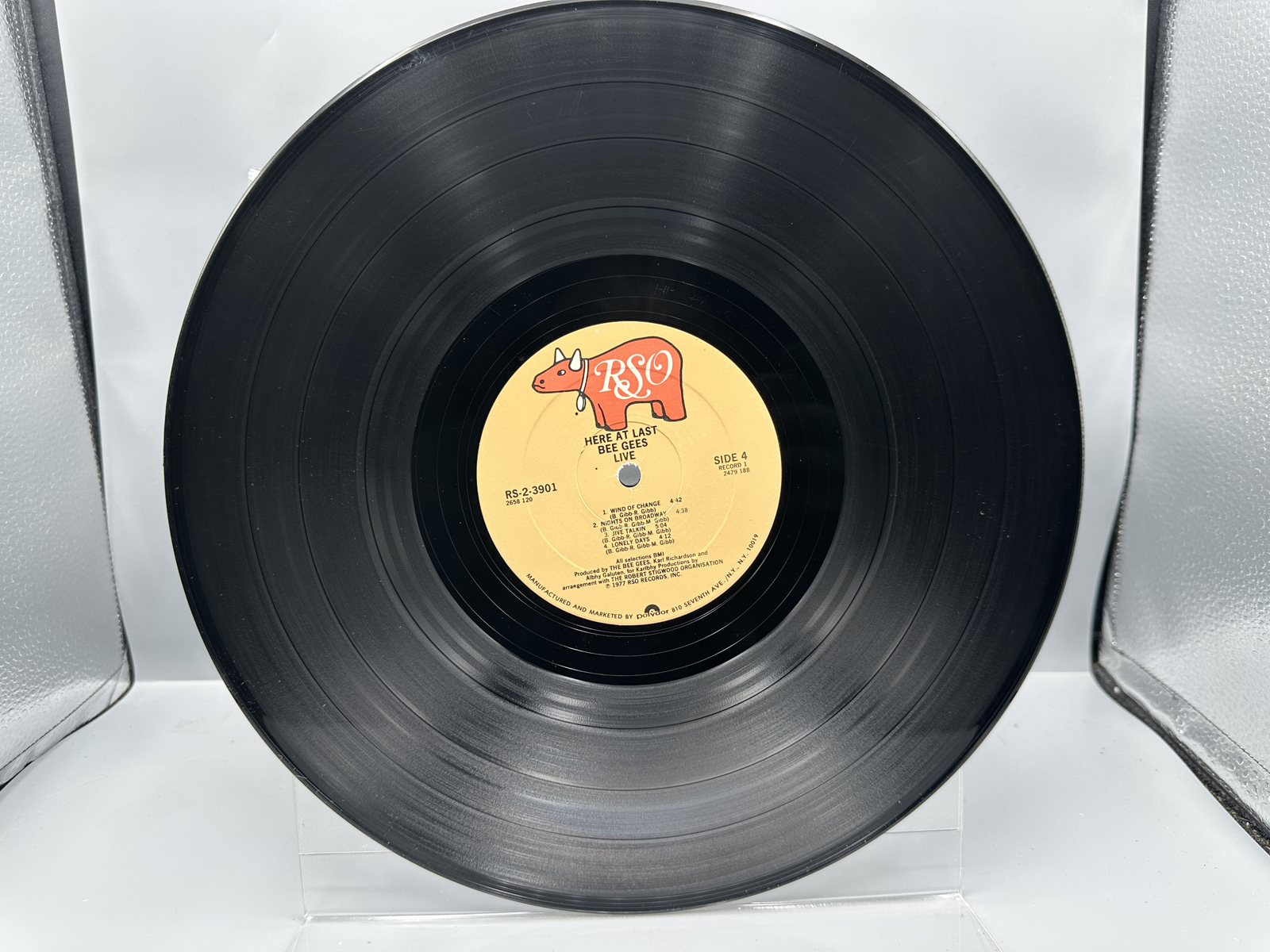 1977 RSO Records Bee Gees Here At Last Live 2-LP Vinyl Album - RS-2-3901