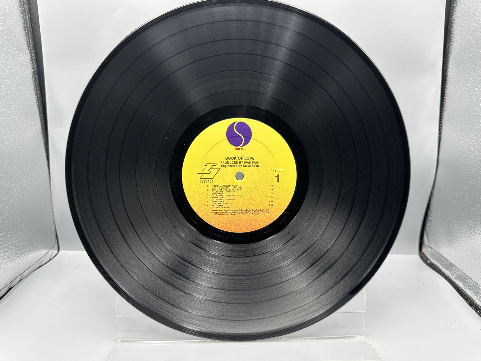 1986 Sire Records Book Of Love Self-Titled Vinyl Album - 1-25355