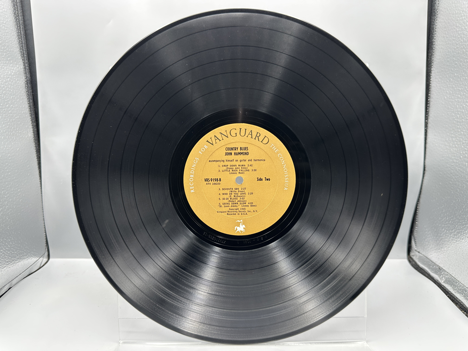 John Hammond: Country Blues (1965), Mono pressing, promo hole in cover