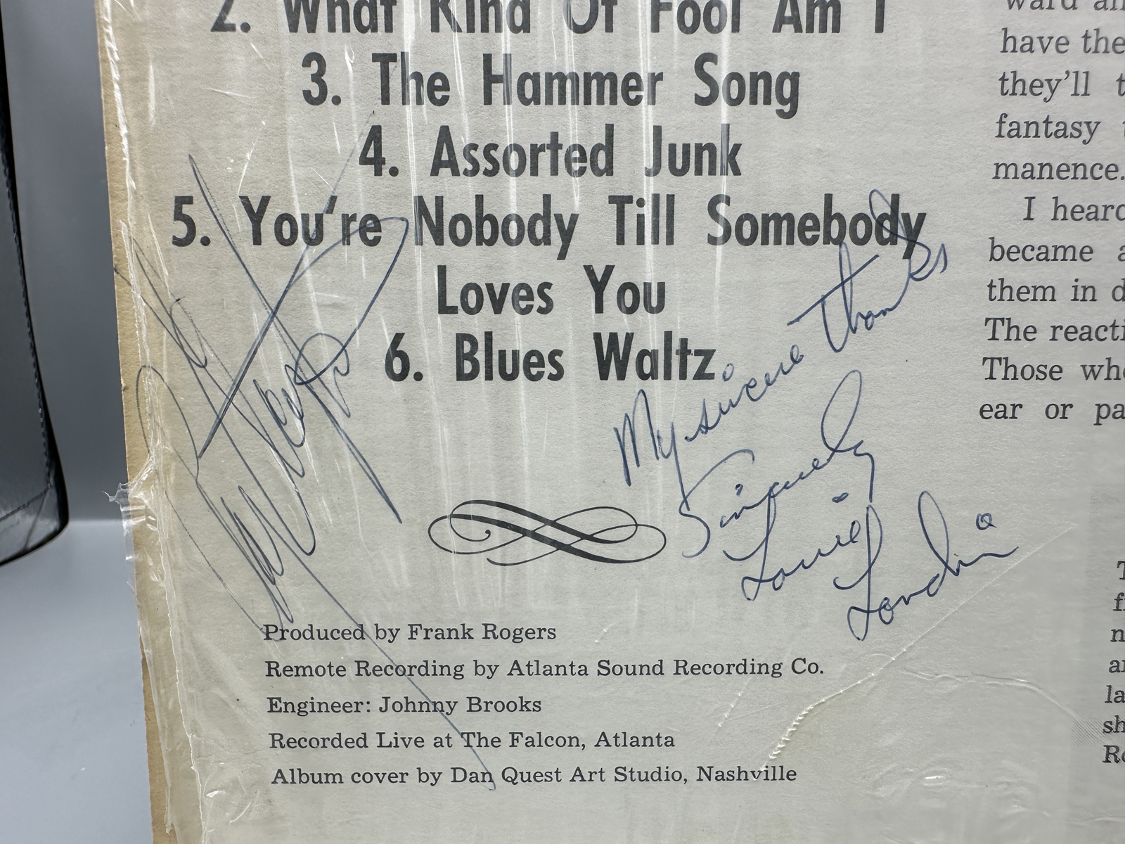Autographed - The Headliners: Framed Alive! (1966), signed by all four members of the group: Lonnie Londin, Larry Londin, Ray Clayton and Bo