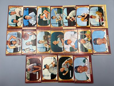 (18) 1955 Bowman Baseball Cards - Varying Conditions