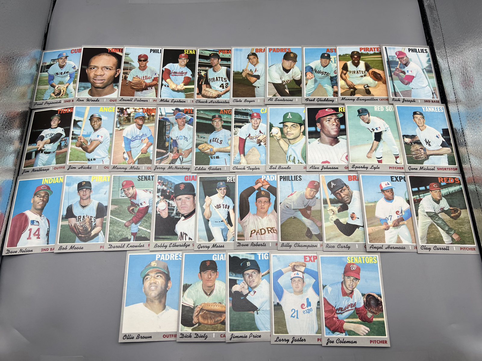 (35) 1970 Topps Baseball Cards - Varying Conditions