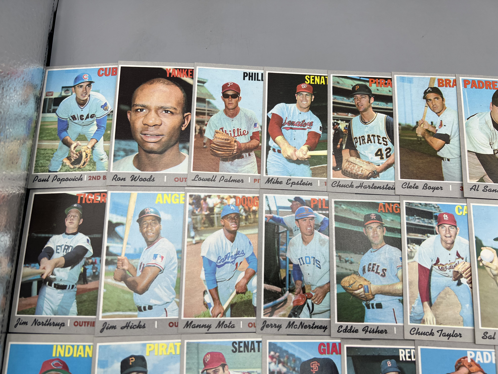 (35) 1970 Topps Baseball Cards - Varying Conditions