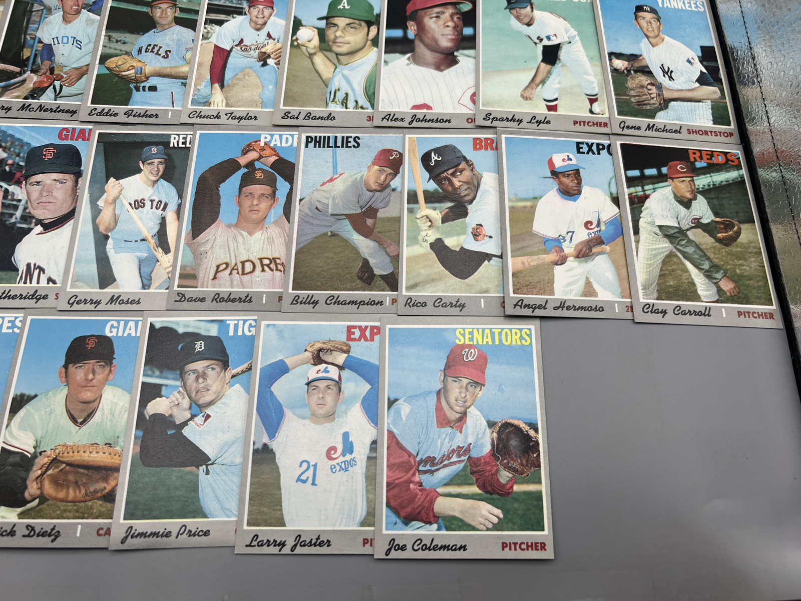 (35) 1970 Topps Baseball Cards - Varying Conditions