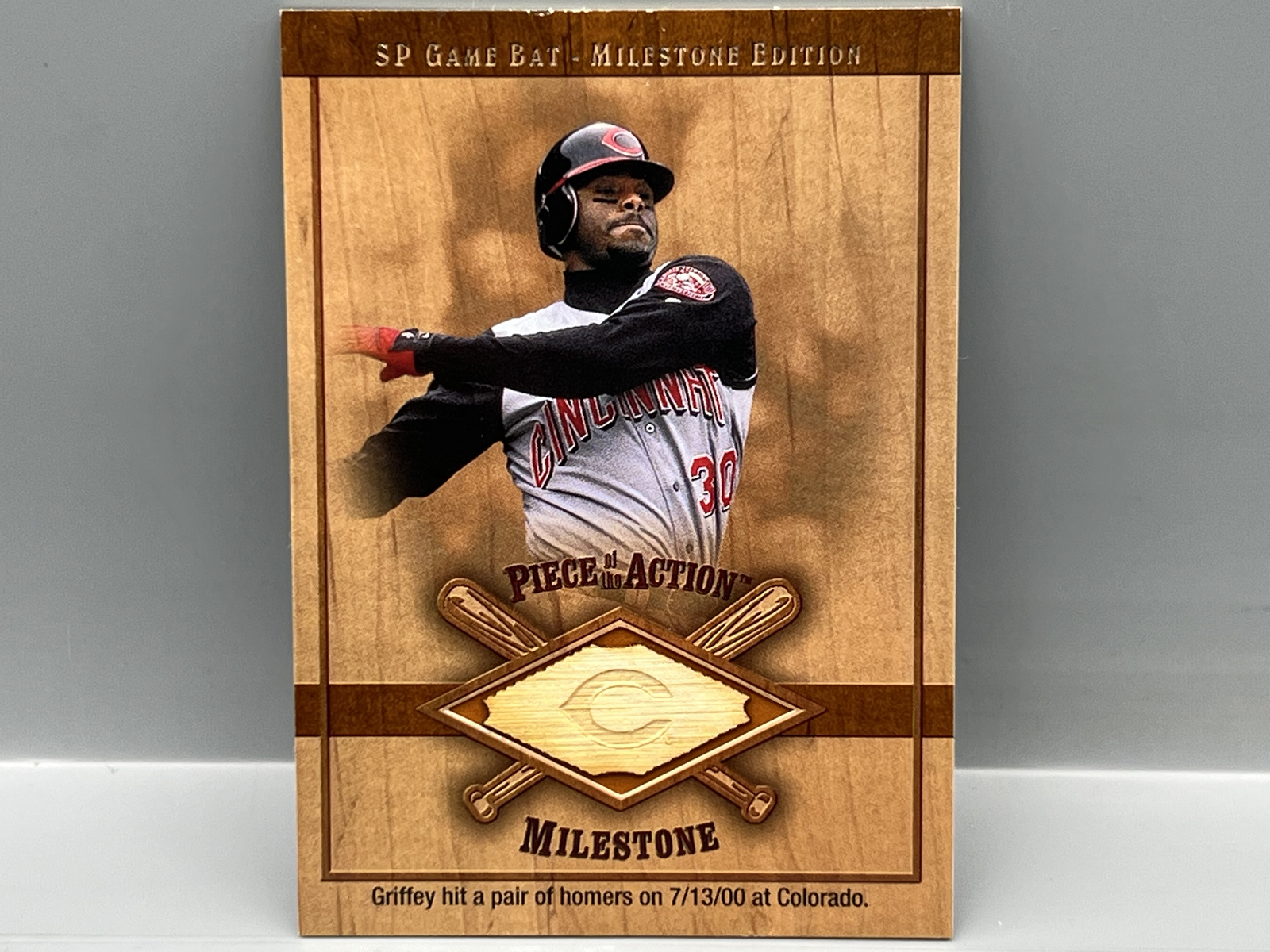 2001 Upper Deck SP Ken Griffey Jr. Piece of The Action Game Used Bat Relic