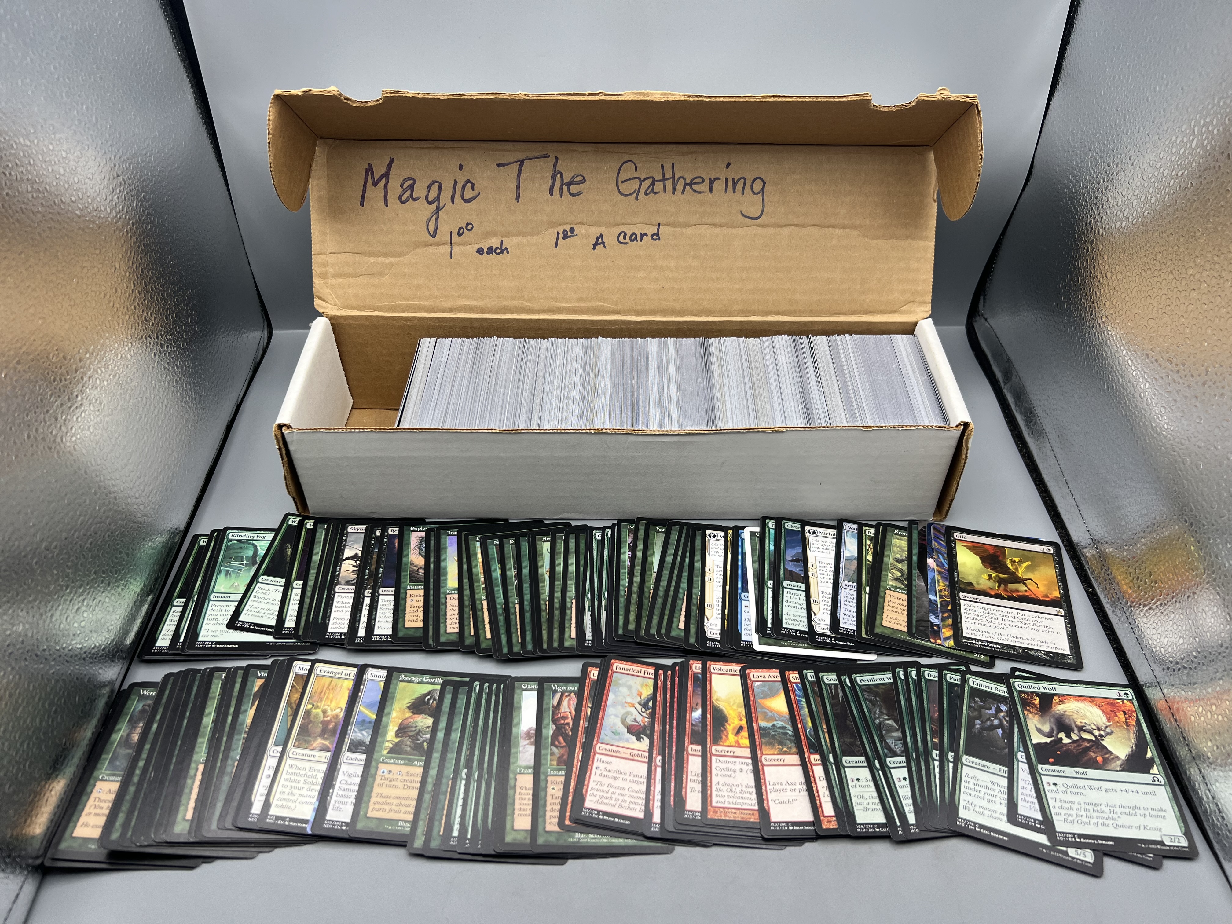 Large Lot of Assorted Magic The Gathering Trading Cards - Varying Conditions